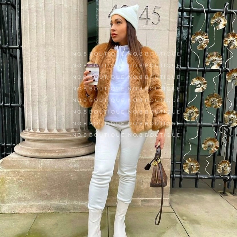 Chic straight row faux fur jacket in Vienna style