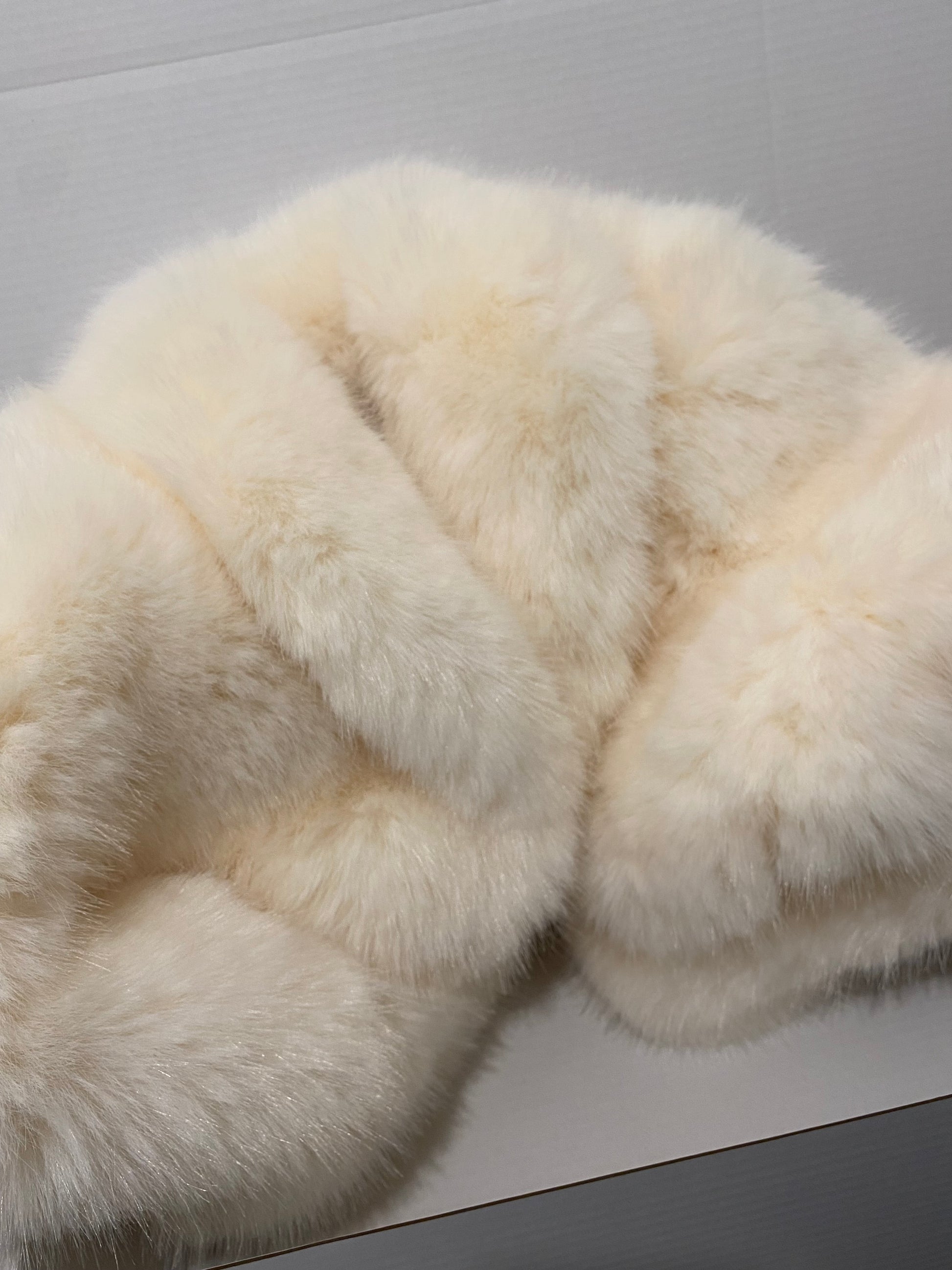 Regal mini cropped faux fur jacket for evening wear