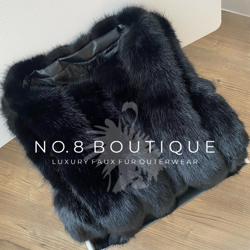Sophisticated Vienna faux fur jacket with straight row pattern