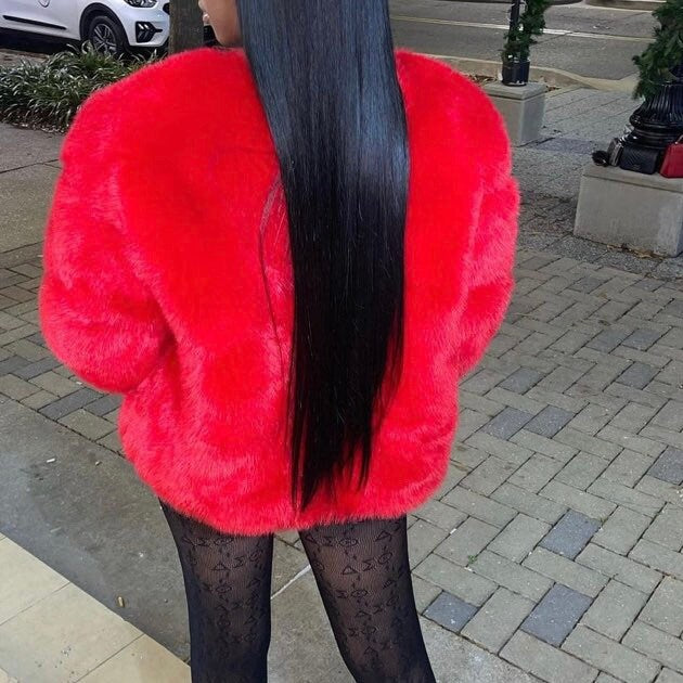 Luxurious straight Geneva front faux fur jacket
