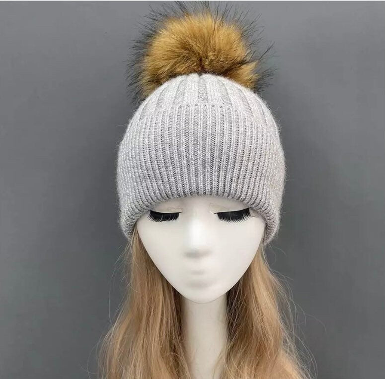 Big fur sale bobble hat