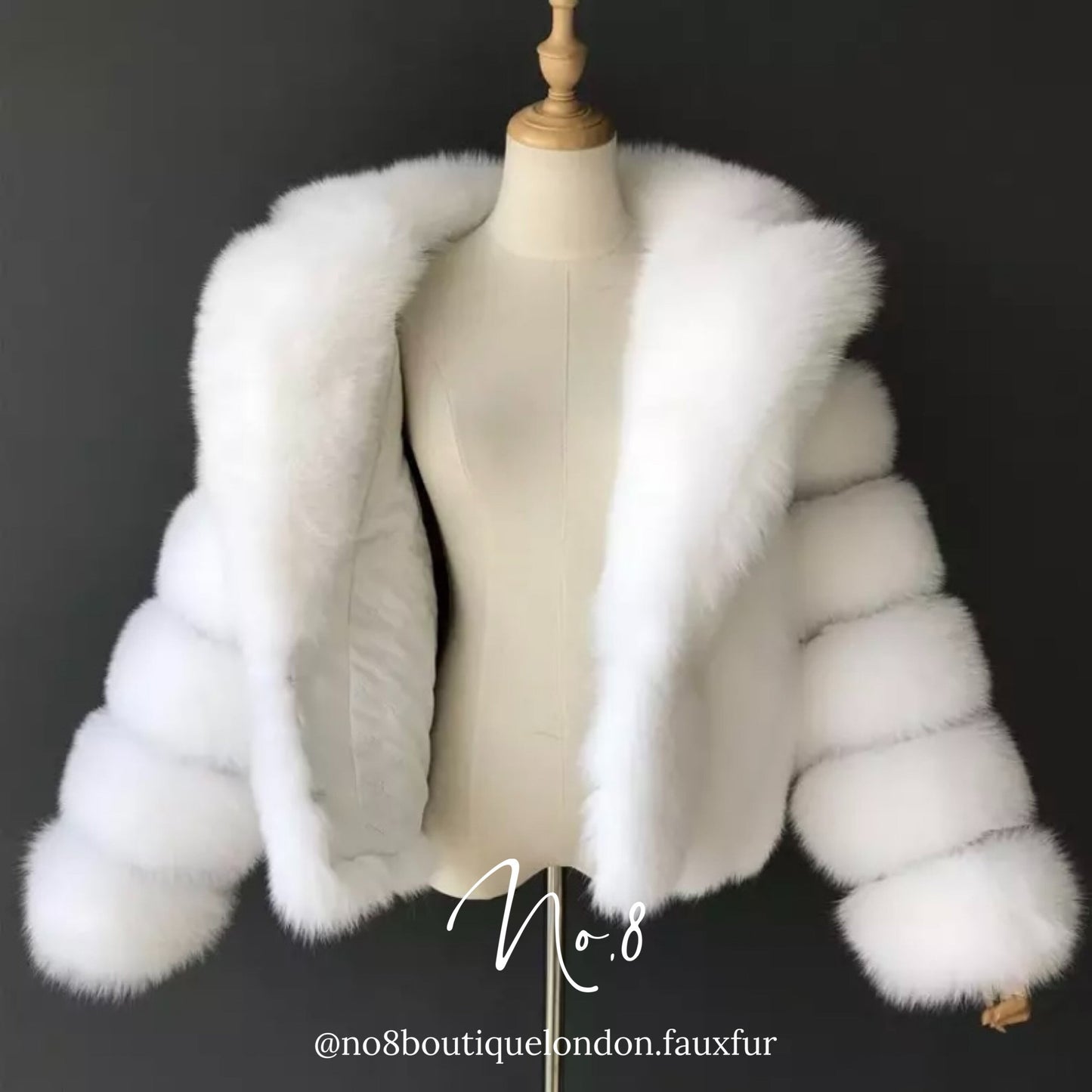 Stylish London faux fur jacket in a longer length with collar