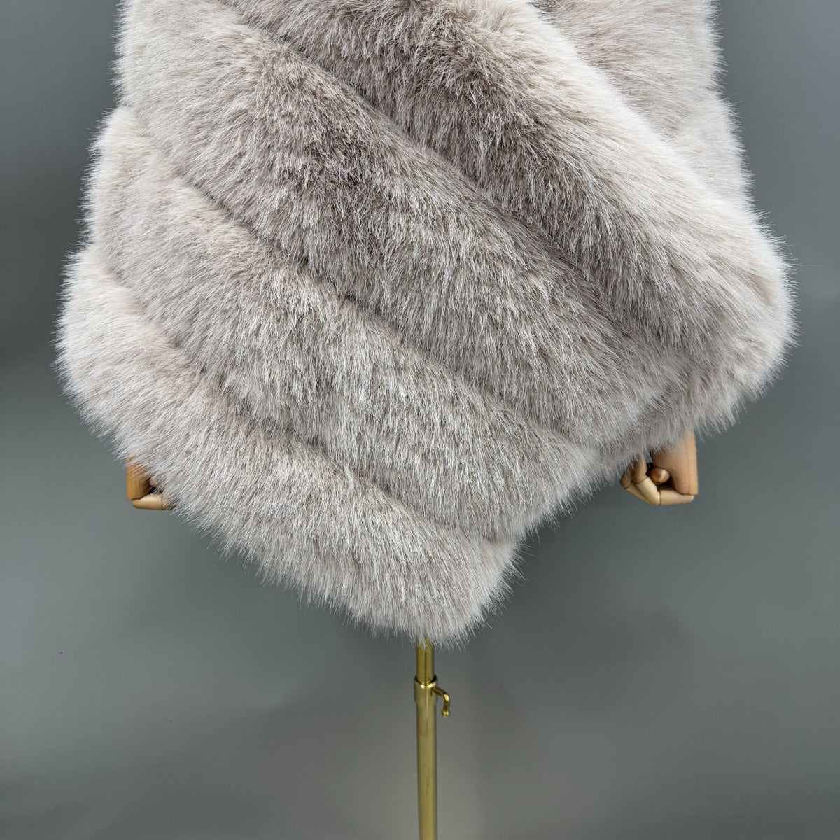 Premium Faux Fur Stole