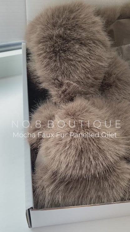 Eight-row faux fur gilet panelled design